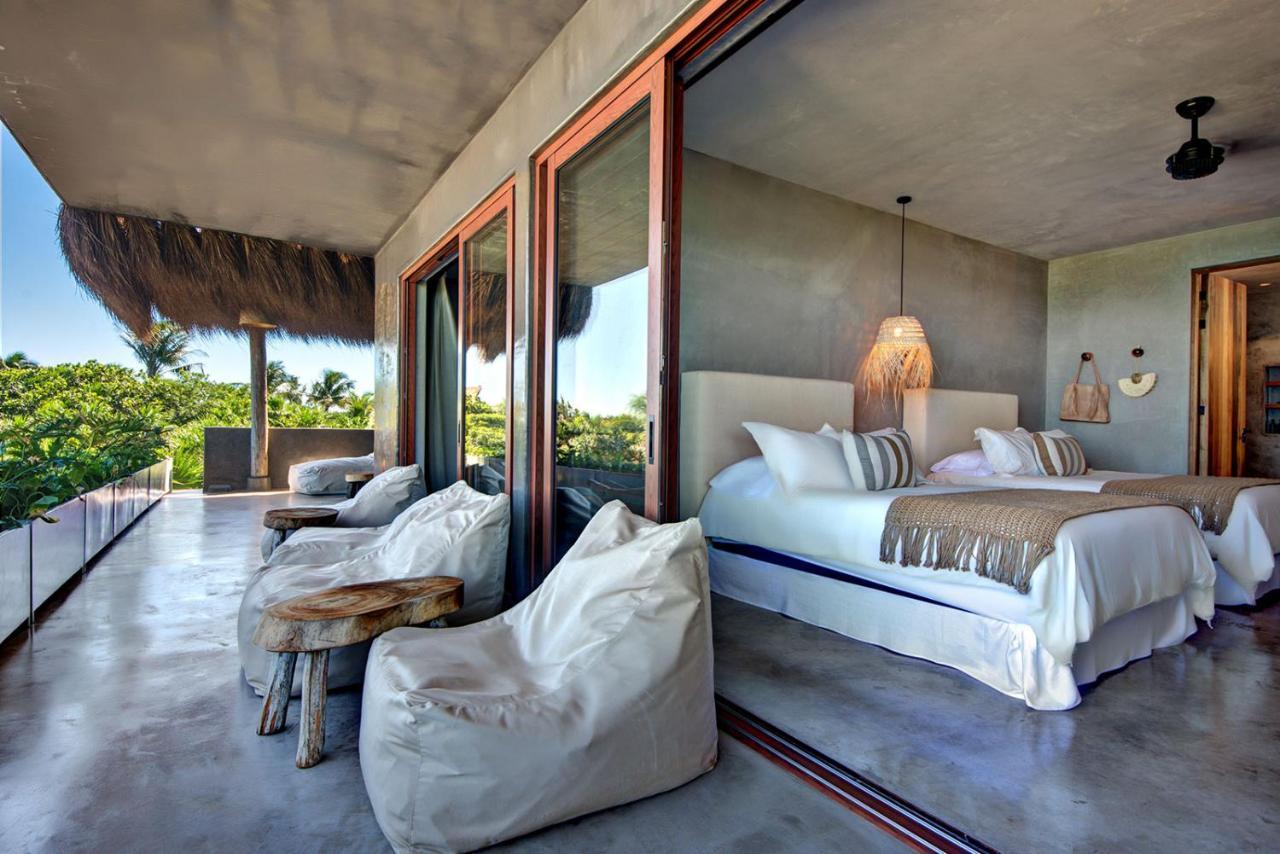Beachfront Villa In Tankah Bay トゥルム エクステリア 写真